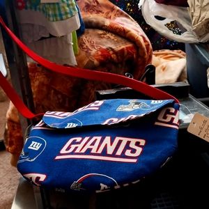 Giants Small shoulder purse